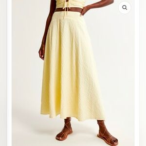 Abercrombie & Fitch Maxi Skirt L Butter Yellow Flowy Boho Prairie Cottage Hippie